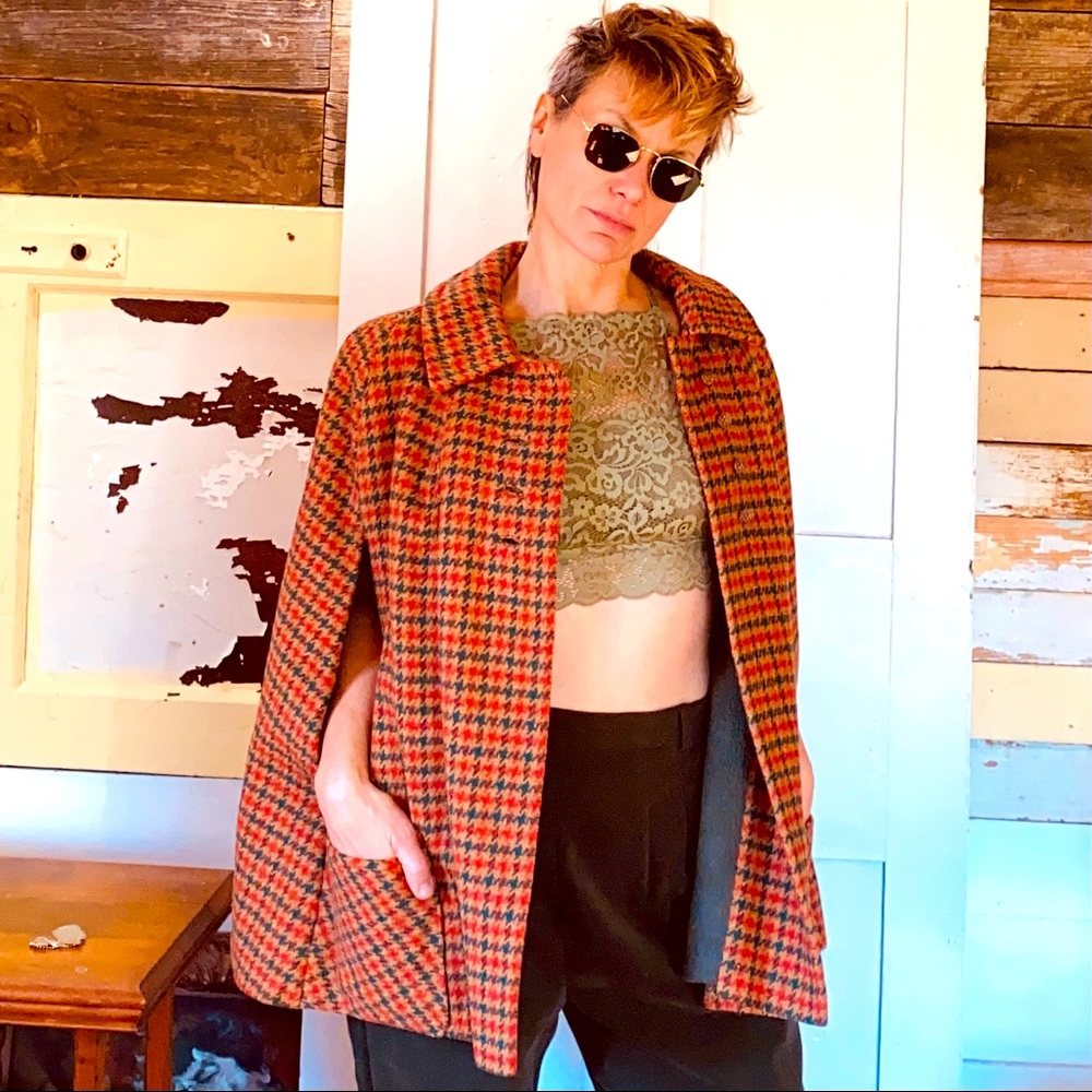 Classic wool cloak by Miss Topper!